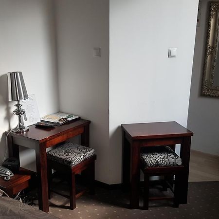 Hotel Bristol Tarnów 外观 照片