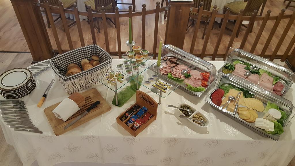 Hotel Bristol Tarnów 外观 照片