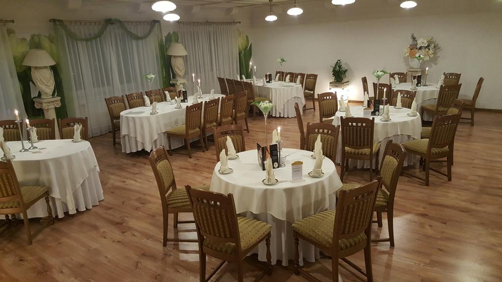 Hotel Bristol Tarnów 外观 照片