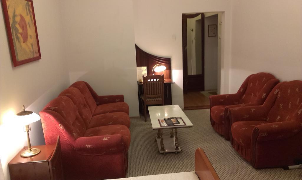 Hotel Bristol Tarnów 客房 照片