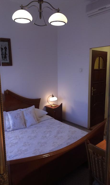 Hotel Bristol Tarnów 客房 照片