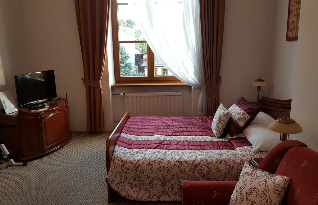Hotel Bristol Tarnów 外观 照片